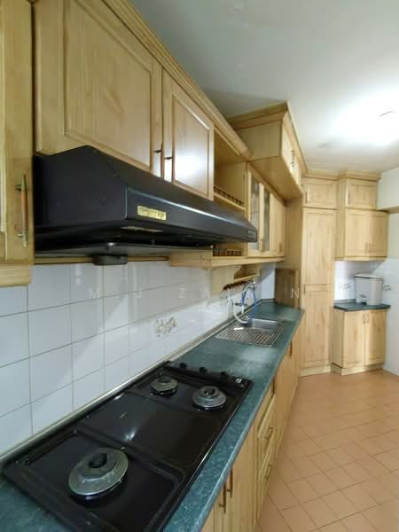 Condominium for Sale at Le Jardin Deluxe - M.J Zairin - Kitchen - PropertyGuru.com.my