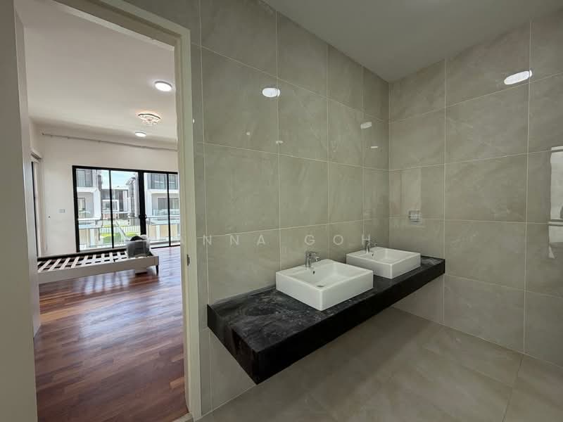 Rumah Berkembar untuk Disewa di Kota Damansara (Selangor) - Anna Goh - Bathroom - PropertyGuru.com.my