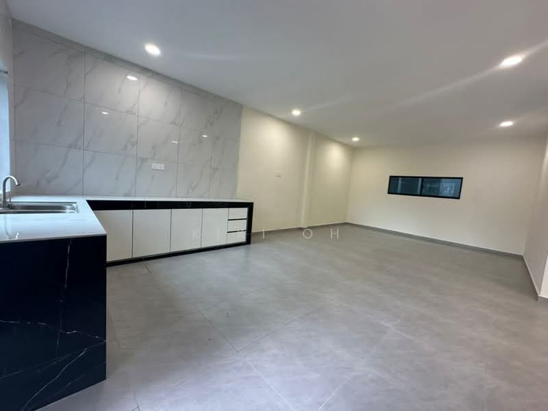 Semi-Detached House for Sale in Taman Sri Tebrau (Johor Bahru) - Kiki Oh - Interior - PropertyGuru.com.my