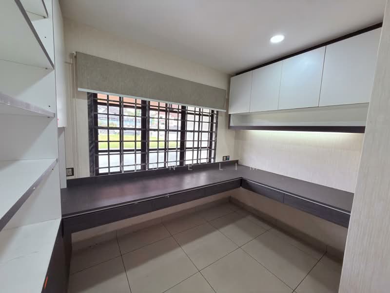 Rumah Banglo untuk Dijual di Bandar Putra (Kulai) - Irene Lim - Study - PropertyGuru.com.my