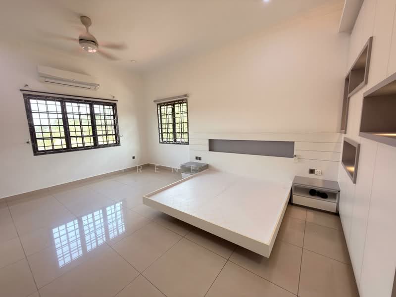 Rumah Banglo untuk Dijual di Bandar Putra (Kulai) - Irene Lim - Bedroom - PropertyGuru.com.my