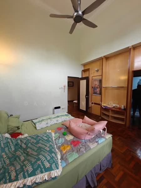 Semi-Detached House for Sale in Taman Pelangi Indah (Ulu Tiram) - Daniel Yong - Bedroom - PropertyGuru.com.my
