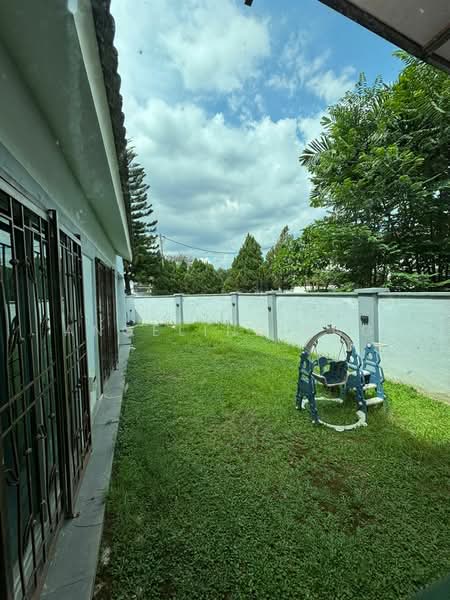 2-storey Terraced House for Rent in Usj 3 (Subang Jaya) - ANGELINE ANG - Garden - PropertyGuru.com.my