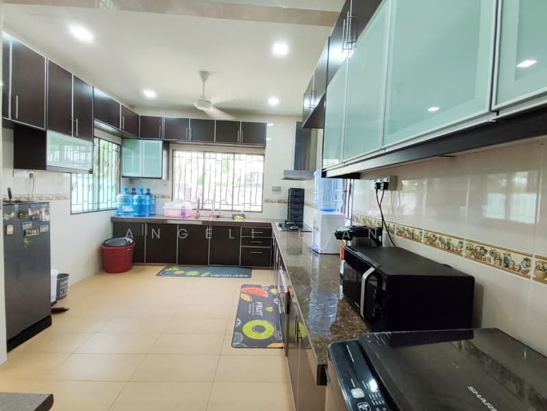 2-storey Terraced House for Rent in Usj 3 (Subang Jaya) - ANGELINE ANG - Kitchen - PropertyGuru.com.my