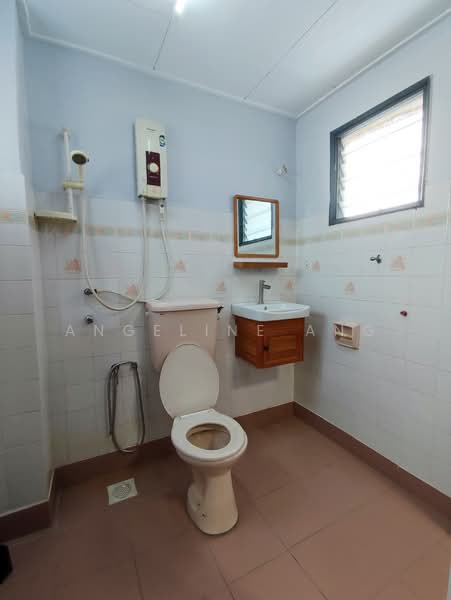 2-storey Terraced House for Rent in Usj 3 (Subang Jaya) - ANGELINE ANG - Bathroom - PropertyGuru.com.my
