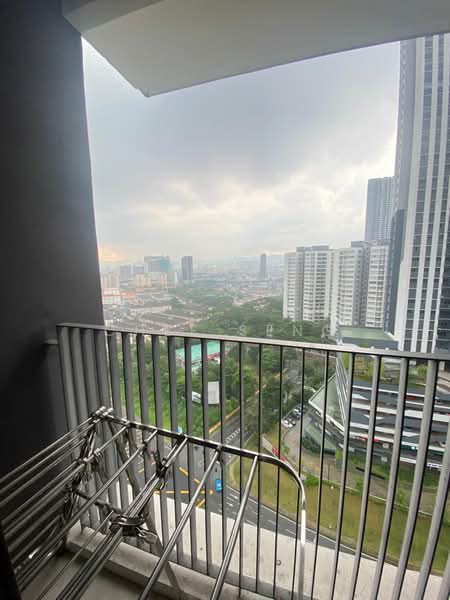 Servis Apartment untuk Disewa di Lexa Residence @ The Quartz WM - Chee Seng - Balcony - PropertyGuru.com.my