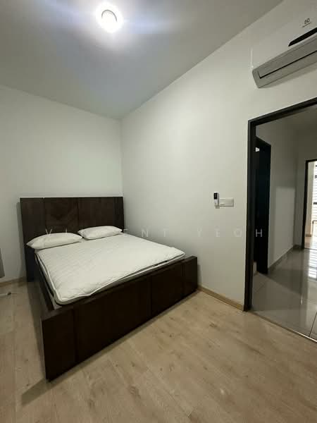 Condominium for Rent at The Henge - Vincent Yeoh - Bedroom - PropertyGuru.com.my