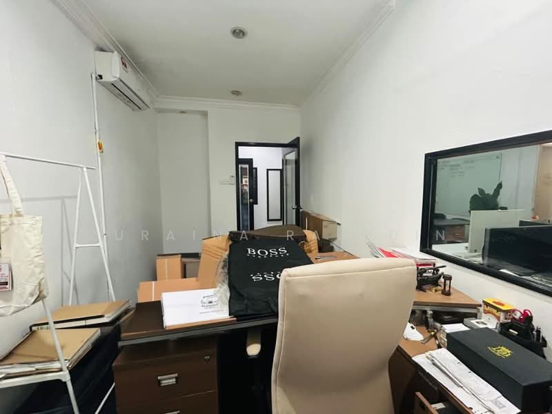 Office for Sale in Shah Alam (Selangor) - Zuraina Rajudin - Interior - PropertyGuru.com.my