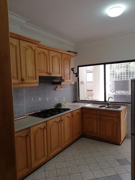 Kondominium untuk Dijual di Diamond Villa Condominium - Irene Goh - Kitchen - PropertyGuru.com.my