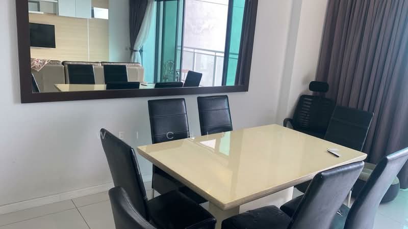 Kondominium untuk Dijual di The LIGHT COLLECTION I - Wei Chin Ooi - Dining Room - PropertyGuru.com.my
