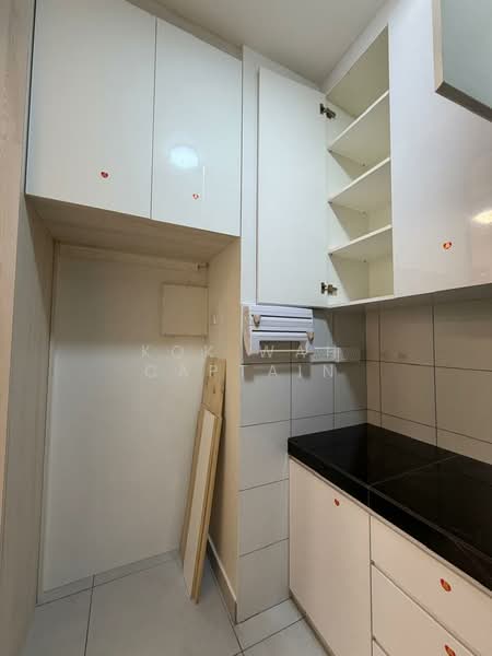 Service Residence for Sale at Majestic Maxim - Kok Wah Captain - Kitchen - PropertyGuru.com.my