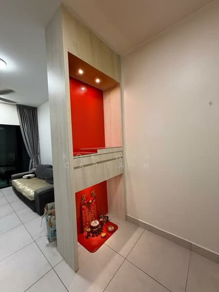 Service Residence for Sale at Majestic Maxim - Kok Wah Captain - Living Room - PropertyGuru.com.my