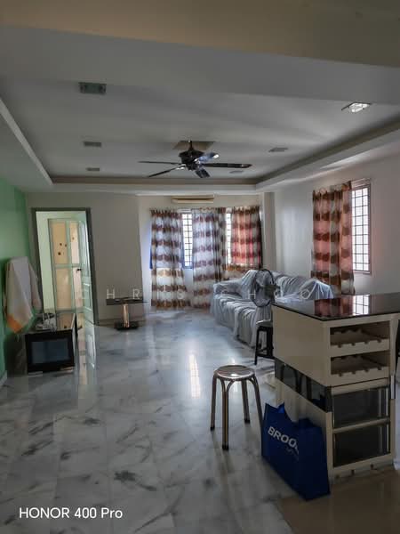 Apartment for Sale at Perdana Puri - Chris Choo - Living Room - PropertyGuru.com.my