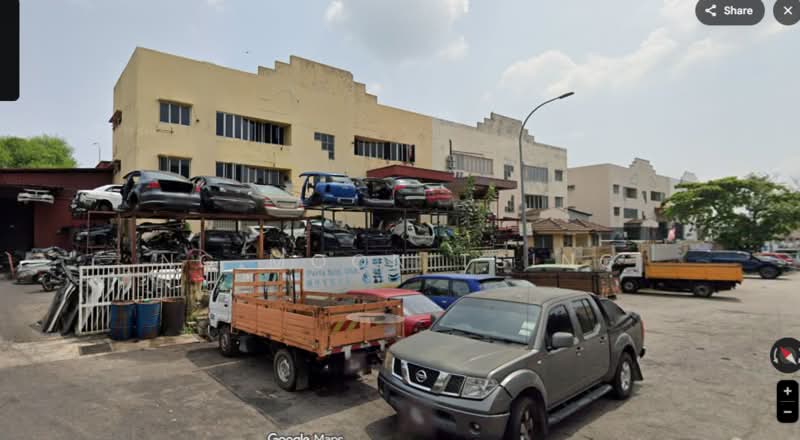 Semi-D Factory for Rent in Balakong (Selangor) - Ng Moon Tsing - Exterior - PropertyGuru.com.my