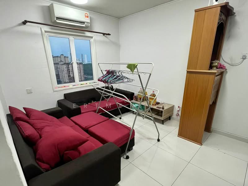 Apartment for Rent at Jelutong Park - Ertmen Ho - Living Room - PropertyGuru.com.my
