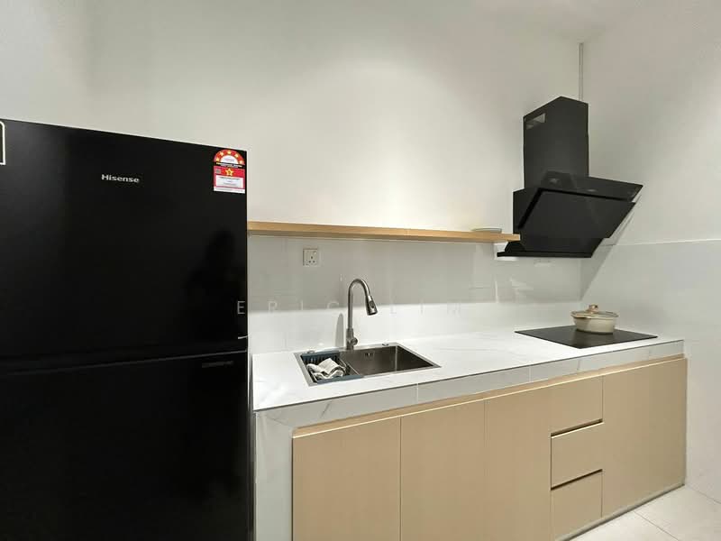 Apartment for Rent at D7 (D'Seven Lagoon Perdana) - Eric Lim - Kitchen - PropertyGuru.com.my
