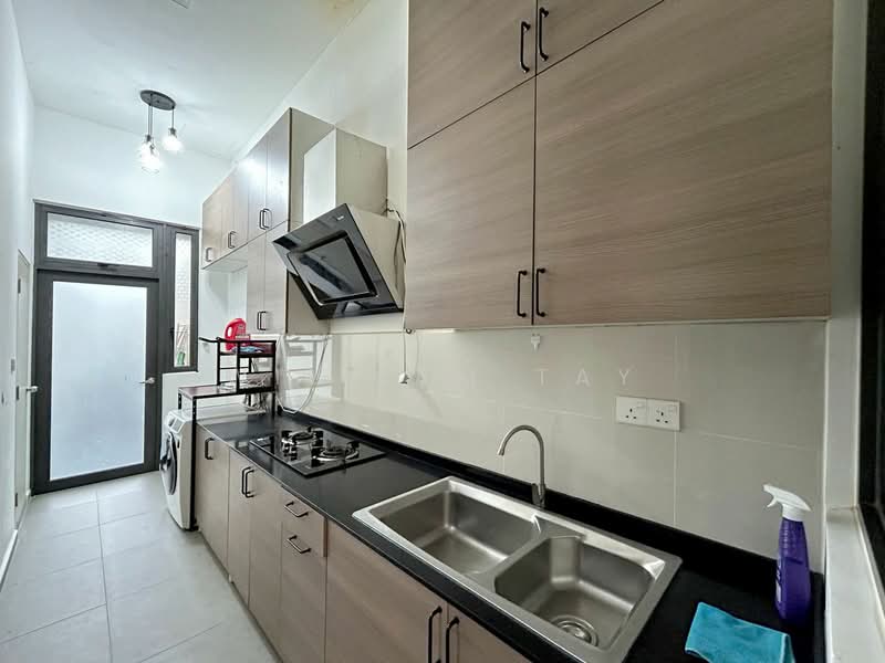 Semi-Detached House for Sale in Sunway Iskandar (Iskandar Puteri (Nusajaya)) - William Tay - Kitchen - PropertyGuru.com.my