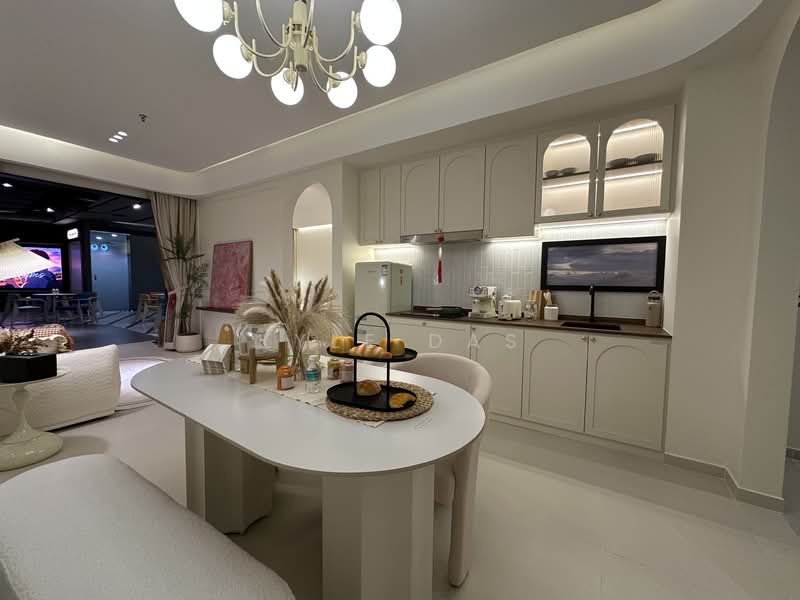 Service Residence for Sale at Summer Suites - Residensi Bukit Meldrum - Kyle Das - Kitchen - PropertyGuru.com.my