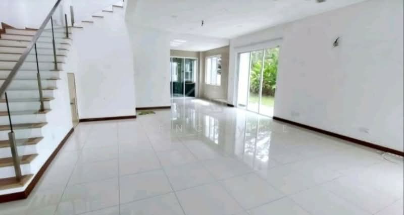 2-storey Terraced House for Rent in Setia Alam (Selangor) - Terence Lee - Living Room - PropertyGuru.com.my