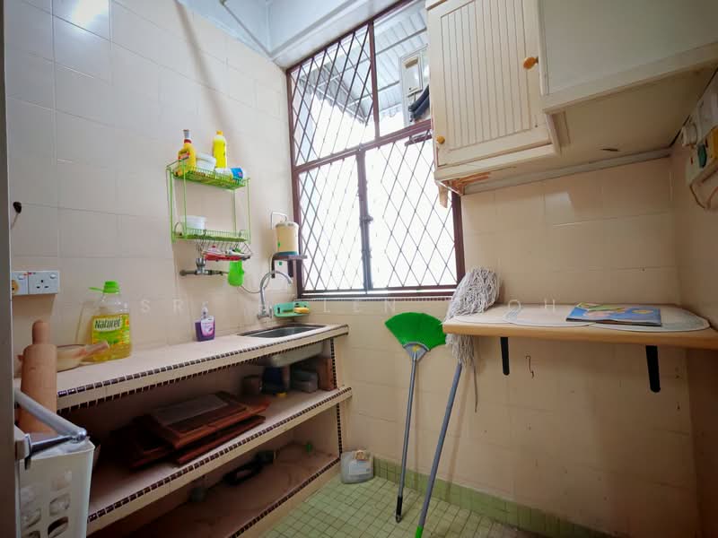 Kondominium untuk Dijual di Kondo Berjaya - Sr. Helen Teoh - Kitchen - PropertyGuru.com.my