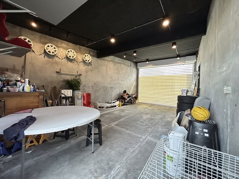 Rumah Teres 2 Tingkat untuk Dijual di Bandar Mahkota Cheras (Cheras) - Yap Chun Wei - Car Park - PropertyGuru.com.my