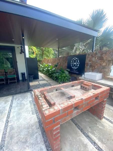 Rumah Banglo untuk Dijual di Taman Kolam Air (Johor Bahru) - CK Ng - Exterior - PropertyGuru.com.my