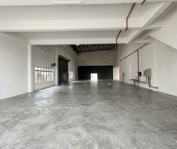 Factory for Rent in Taman Perindustrian Bukit Serdang (Seri Kembangan) - CL Chin - Interior - PropertyGuru.com.my