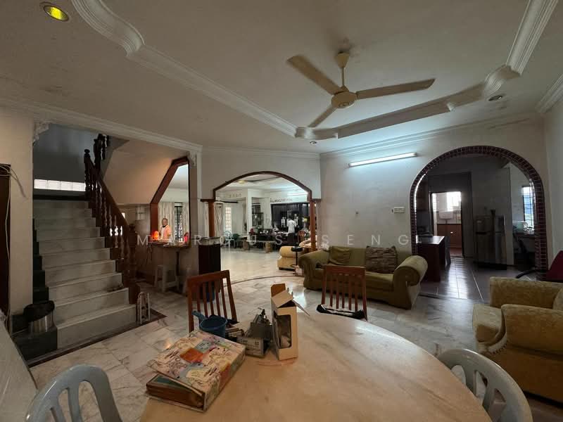 Bungalow for Sale in Gunung Rapat (Ipoh) - Marcus Seng - Living Room - PropertyGuru.com.my