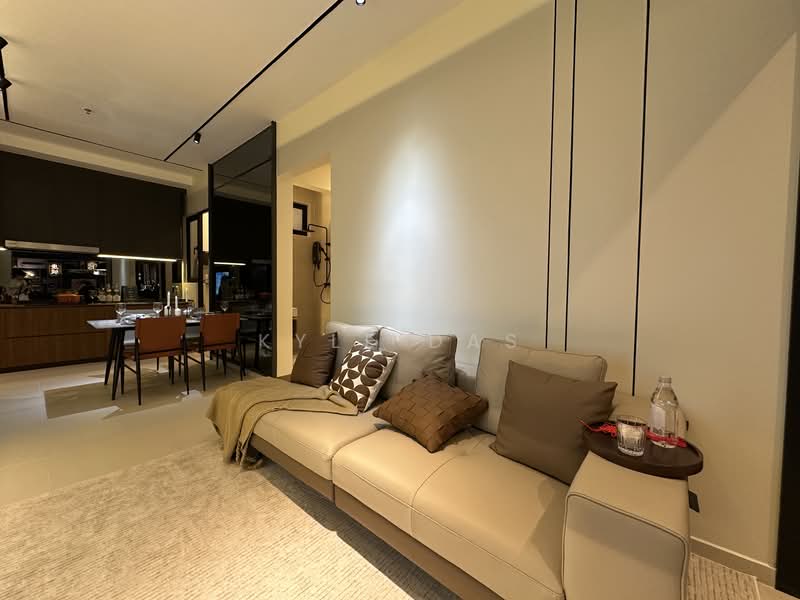 Service Residence for Sale at Summer Suites - Residensi Bukit Meldrum - Kyle Das - Living Room - PropertyGuru.com.my