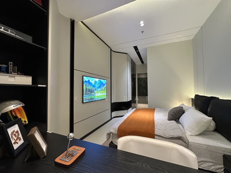 Service Residence for Sale at Summer Suites - Residensi Bukit Meldrum - Kyle Das - Bedroom - PropertyGuru.com.my