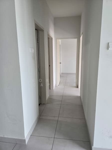 Servis Apartment untuk Dijual di Majestic Maxim - Kok Wah Captain - Corridor - PropertyGuru.com.my