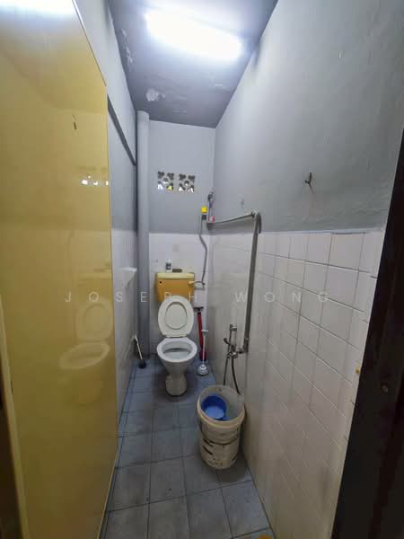 Rumah Teres 1 Tingkat untuk Disewa di Taman Sri Skudai (Skudai) - Joseph Wong - Bathroom - PropertyGuru.com.my