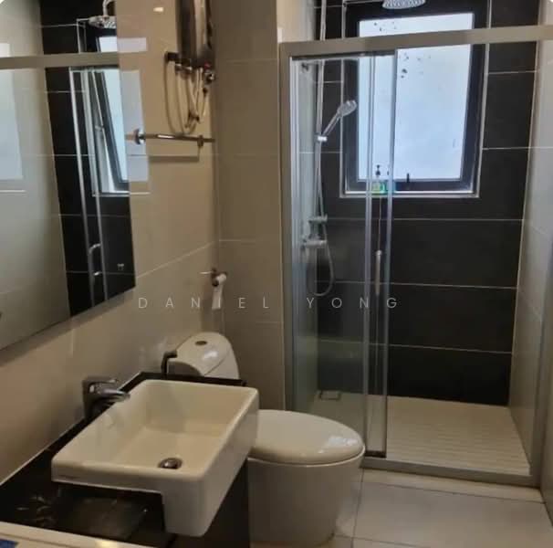 Condominium for Sale at Bay Point @ Country Garden Danga Bay - Daniel Yong - Bathroom - PropertyGuru.com.my