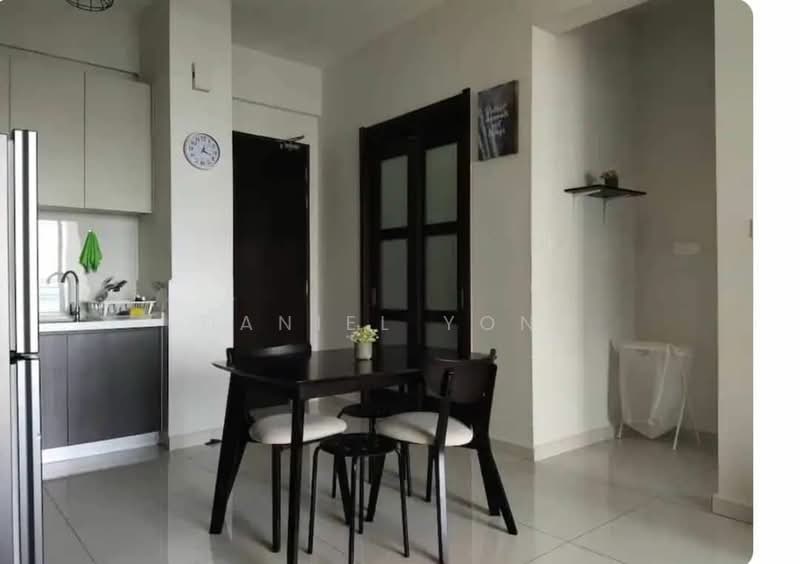 Condominium for Sale at Bay Point @ Country Garden Danga Bay - Daniel Yong - Kitchen - PropertyGuru.com.my