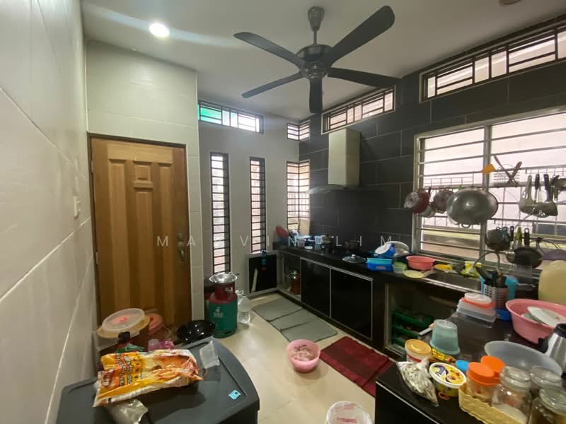 Rumah Kluster untuk Dijual di Skudai (Johor) - Marvin Lim - Kitchen - PropertyGuru.com.my