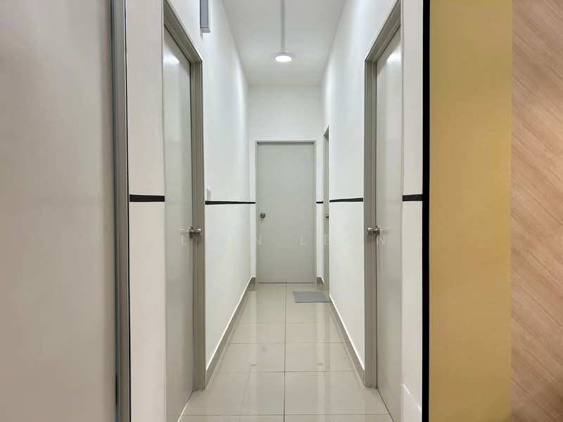 Servis Apartment untuk Disewa di Acacia Residences - Kelvin Leong - Corridor - PropertyGuru.com.my