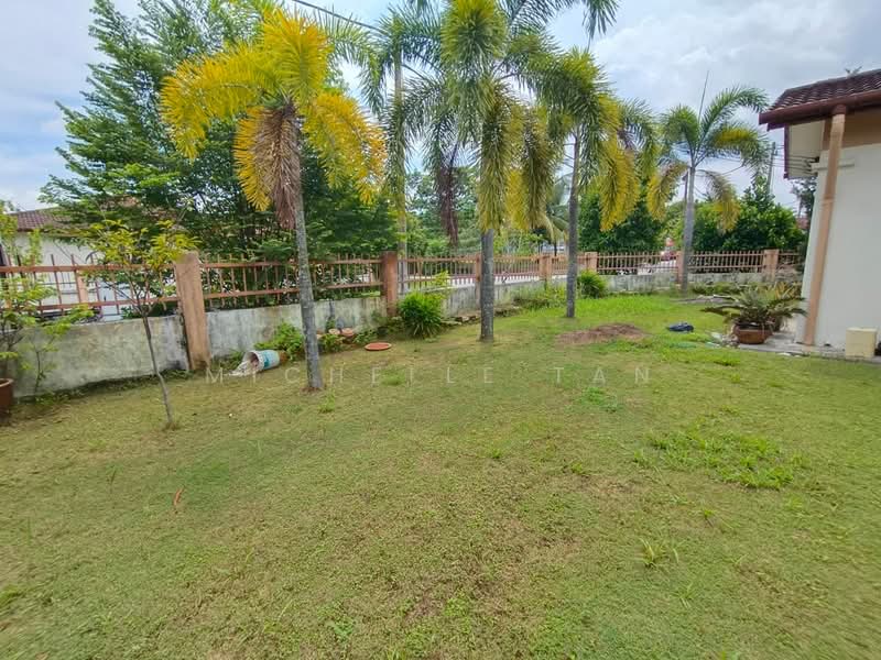 Rumah Teres 2 Tingkat untuk Dijual di Semenyih (Selangor) - Michelle Tan - Garden - PropertyGuru.com.my