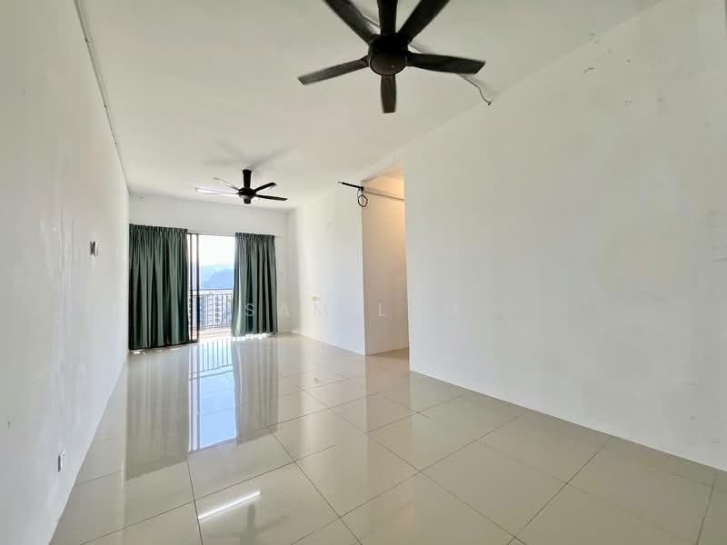 Kondominium untuk Dijual di The Cove Hillside Residence - Sam Lam - Living Room - PropertyGuru.com.my