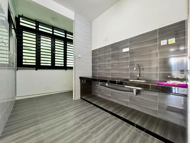 Kondominium untuk Dijual di The Cove Hillside Residence - Sam Lam - Kitchen - PropertyGuru.com.my