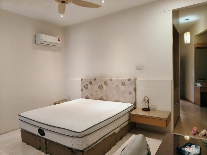 Condominium for Sale at The View Condominium - Alston Loh - Bedroom - PropertyGuru.com.my