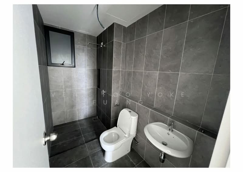 Servis Apartment untuk Dijual di D'Sini Residences - Veni Foo Yoke Fuang - Bathroom - PropertyGuru.com.my