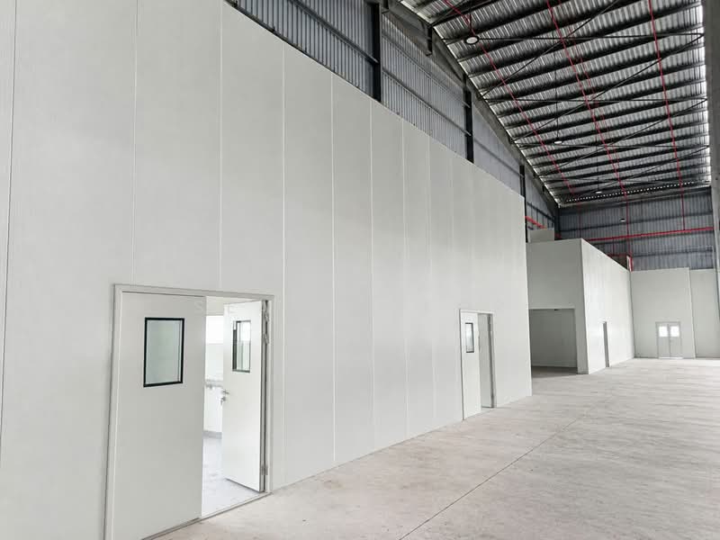 Detached Factory for Rent in Kawasan Perindustrian Tambak Jawa (Jeram) - Seamus Kor - Interior - PropertyGuru.com.my