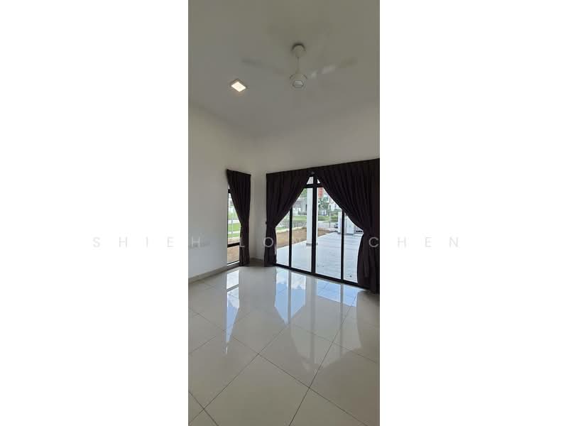 2-storey Terraced House for Sale in Iskandar Puteri (Nusajaya) (Johor) - Shieh Long Chen - Living Room - PropertyGuru.com.my