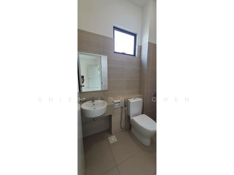 2-storey Terraced House for Sale in Iskandar Puteri (Nusajaya) (Johor) - Shieh Long Chen - Bathroom - PropertyGuru.com.my