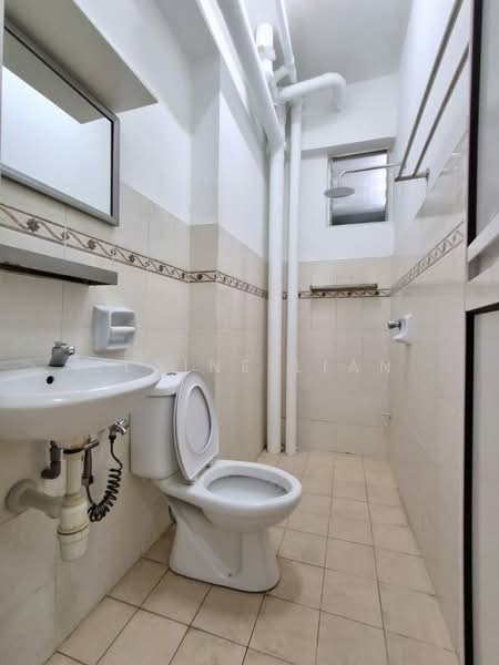 Apartment for Rent at Damansara Sutera - Elaine Lian - Bathroom - PropertyGuru.com.my
