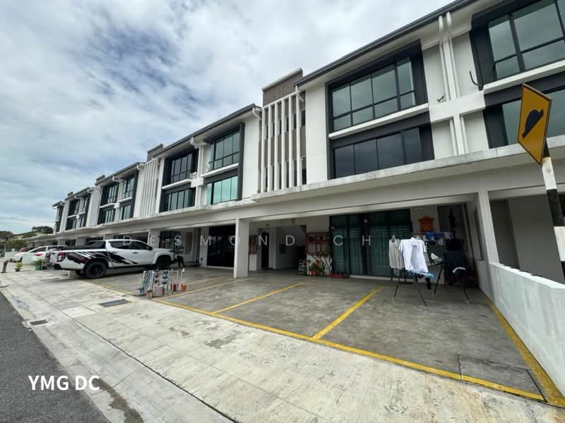 Rumah Bandar untuk Dijual di Klang (Selangor) - Desmond Chan - Exterior - PropertyGuru.com.my
