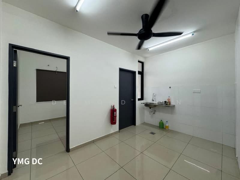 Rumah Bandar untuk Dijual di Klang (Selangor) - Desmond Chan - Kitchen - PropertyGuru.com.my