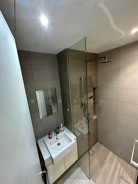 Service Residence for Sale at Skyluxe On The Park Bukit Jalil - Boon Peng - Bathroom - PropertyGuru.com.my