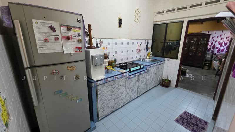 2-storey Terraced House for Sale in Ampang Jaya (Ampang) - Jupiter Pushpakash - Kitchen - PropertyGuru.com.my