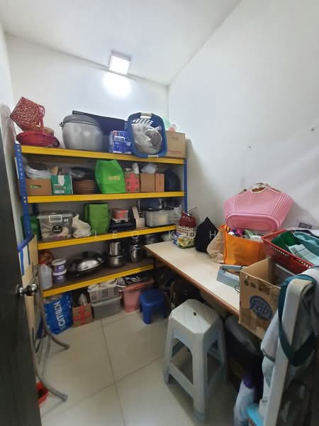 Rumah Berkembar untuk Dijual di Bandar Putra Permai (Seri Kembangan) - Leo Koh - Interior - PropertyGuru.com.my